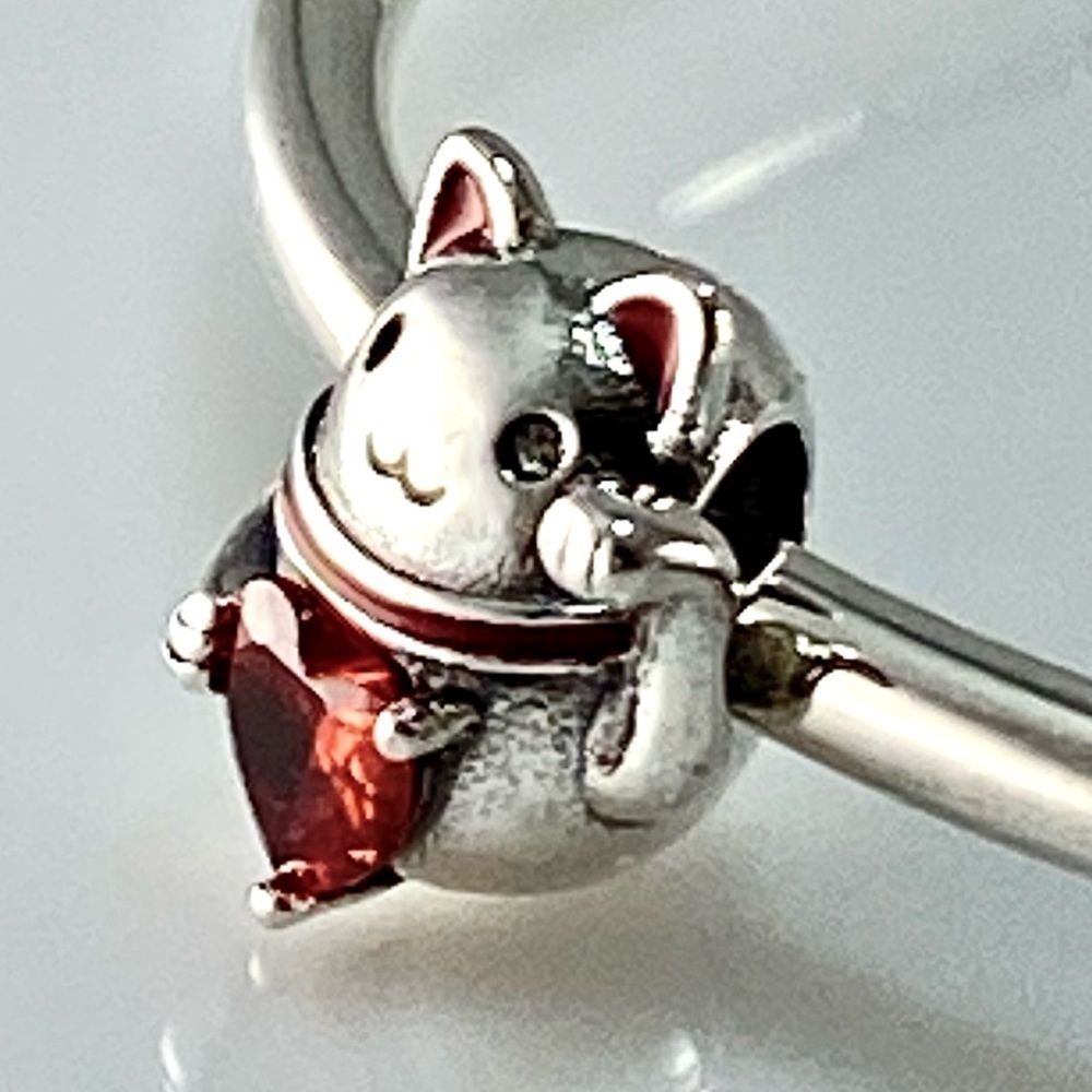 Sterling Silver Lucky Cat with Cubic Zirconia Charm